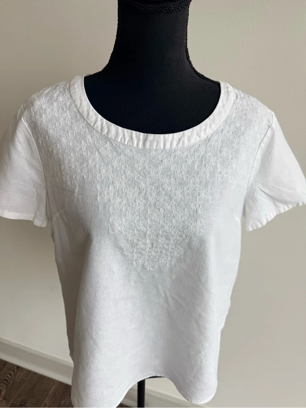 J. Crew White Short-Sleeve Embroidered Linen-Blend Top